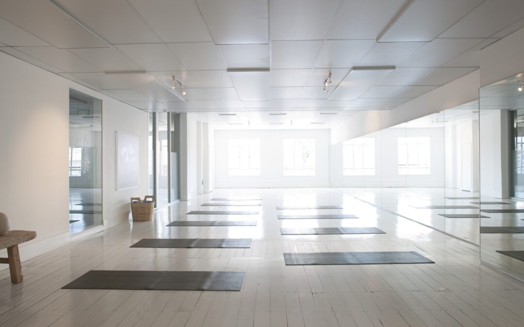 Yoga Studio Etiquette – A Thoughtful Practice